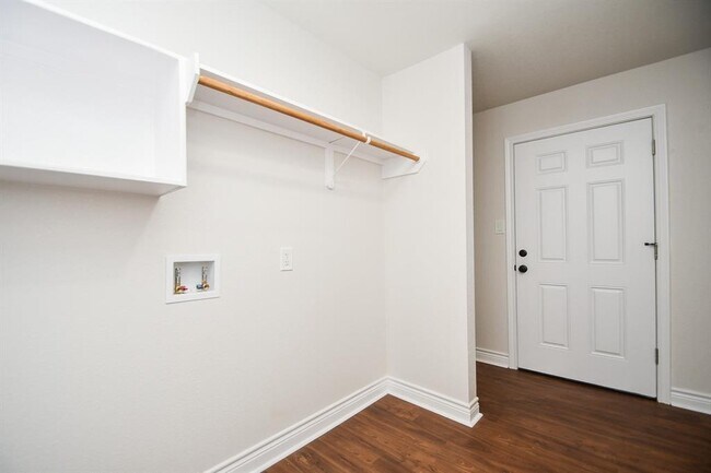 Building Photo - 210 A J Meekins Rd