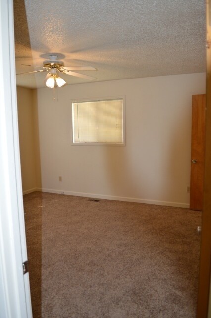 Building Photo - 5505 Sturdivant Ave