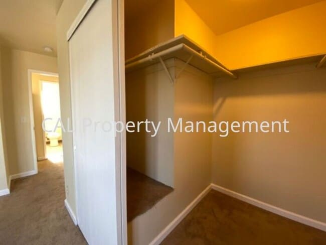 Building Photo - Two bedroom apartment in Seaside, CA