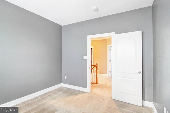 Building Photo - 4105 Brushfield Dr