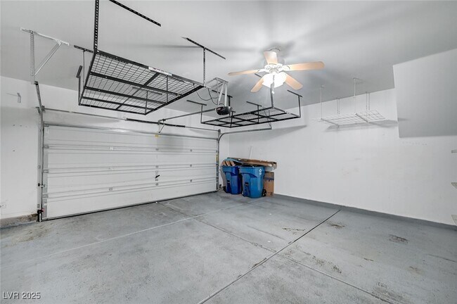 Building Photo - 10837 Hunters Green Ave