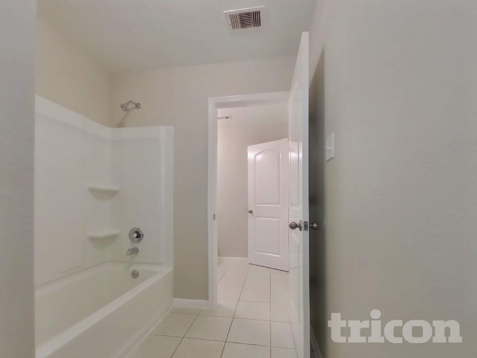 Building Photo - 916 American Monarch Dr