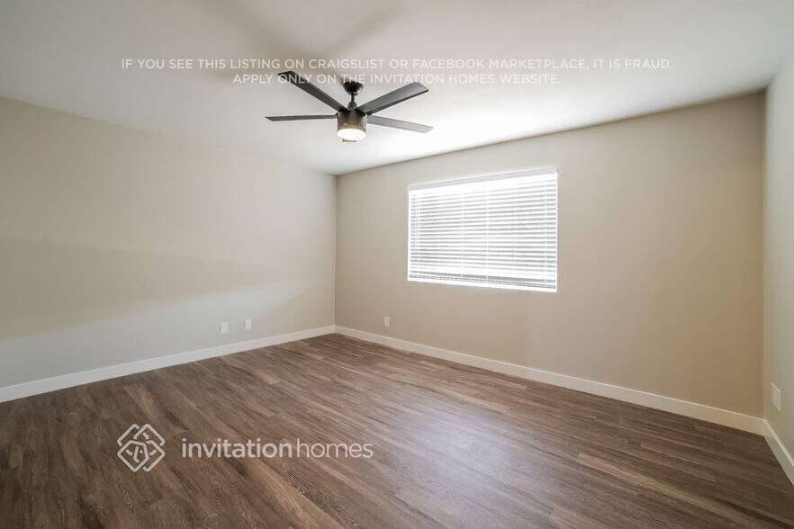 Building Photo - 6433 W Sunnyslope Ln