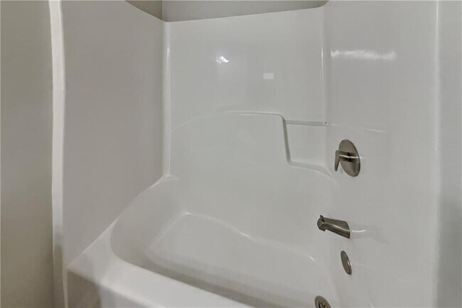 Building Photo - 843 Lobdale Falls Dr
