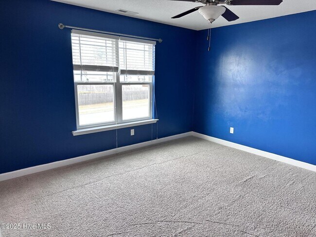 Building Photo - 109 Pennington St