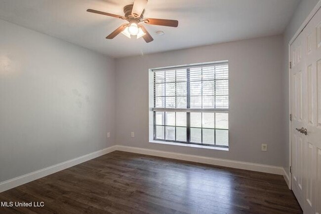 Building Photo - 22530 Saucier Lizana Rd