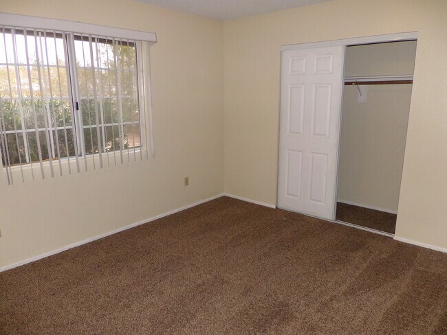 Building Photo - Coming soon! 3 Bedroom 2 Bath Home in Yucc...