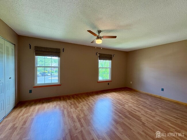 Building Photo - 286 Bromley Pl