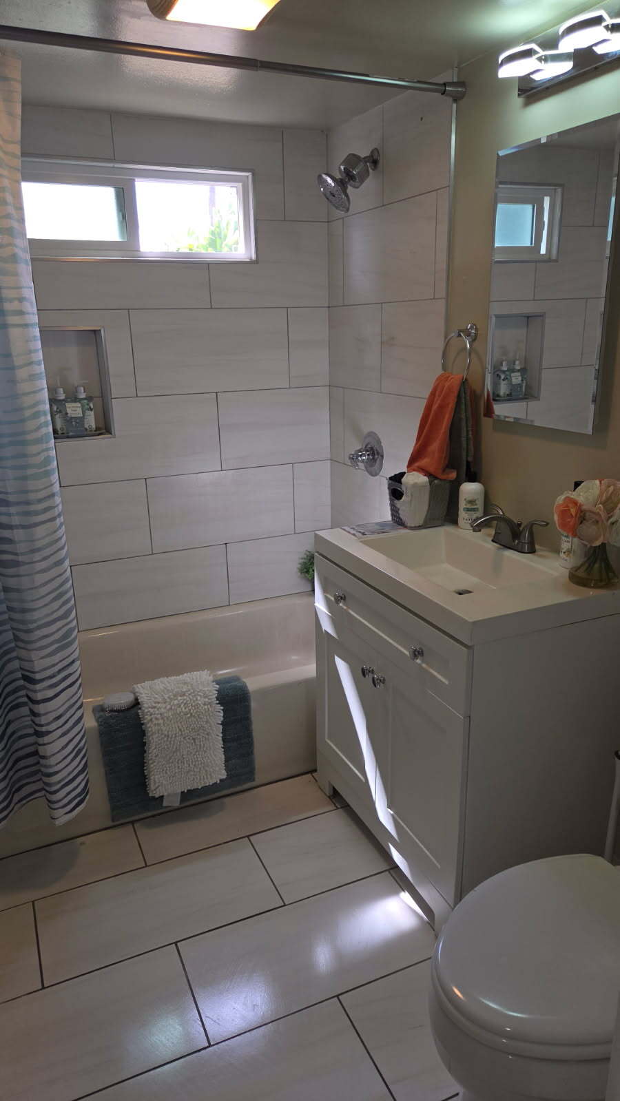 bathroom - 7033 2nd Ave