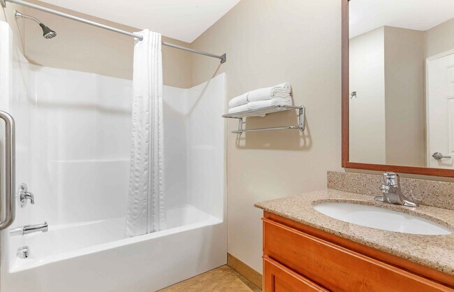 Building Photo - Furnished Studio-Bartlesville - Hwy 75