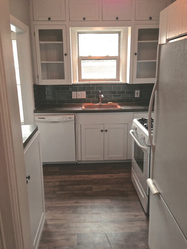 kitchen view from the hall. - 4104 Dover St