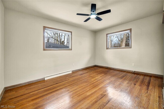 Building Photo - 1171 Jason Ave