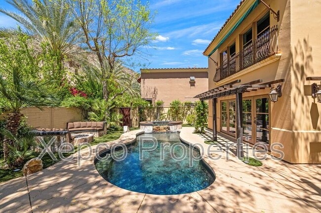 Building Photo - 175 Villaggio W