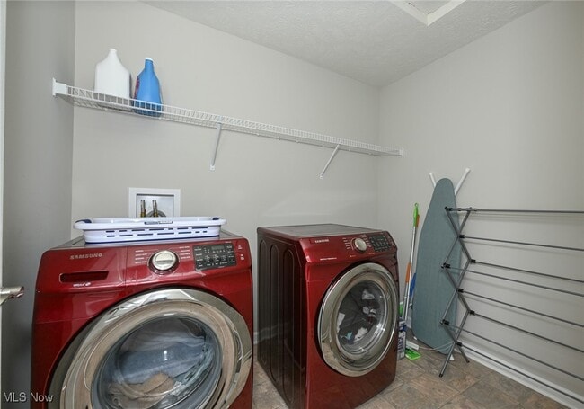 Building Photo - 81 Garnett Cir