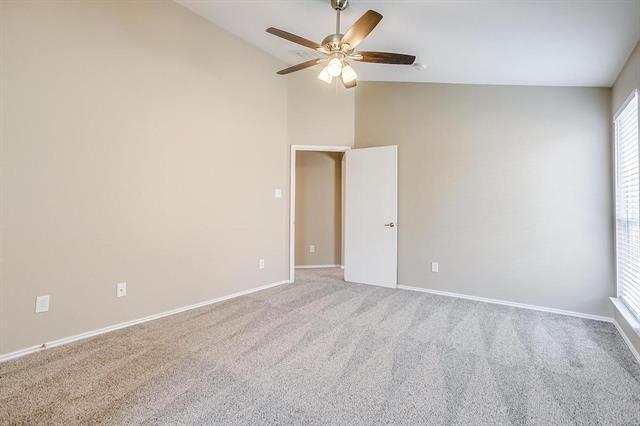 Building Photo - 1116 Boxwood Dr
