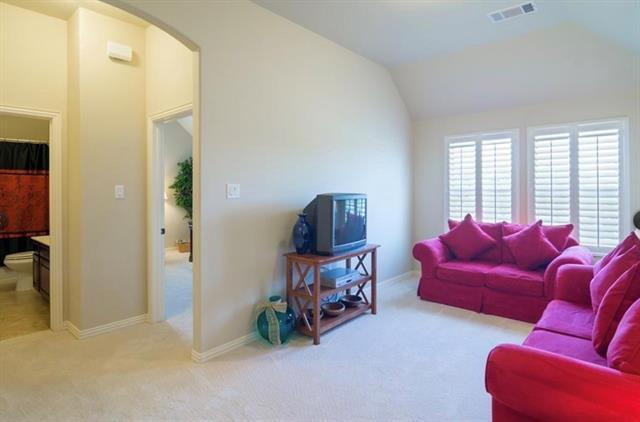 Building Photo - 13660 Greystone Dr
