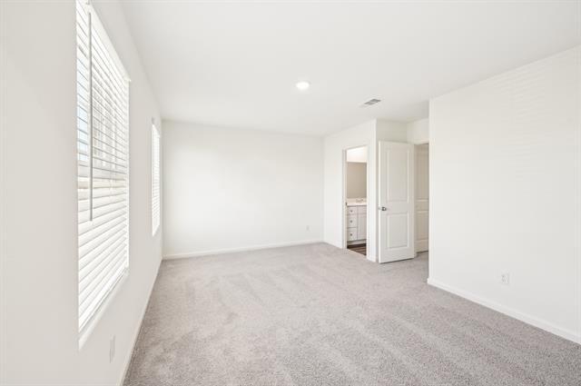 Building Photo - 2403 States St