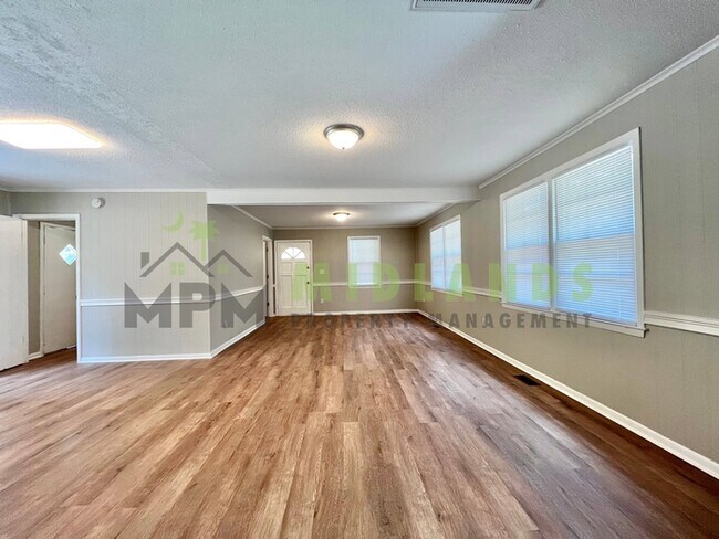 Building Photo - 202 Partridge Dr