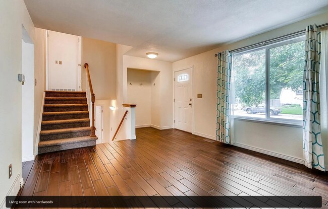 Building Photo - 6631 S Dudley Ct