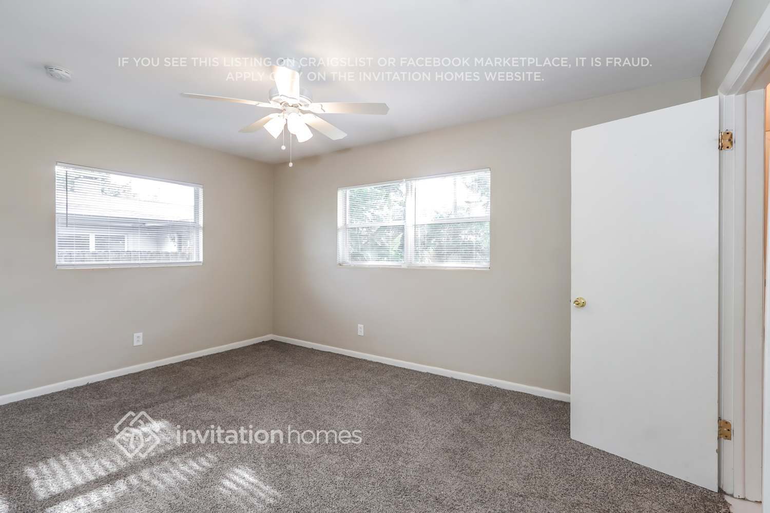 Building Photo - 1520 Price Cir