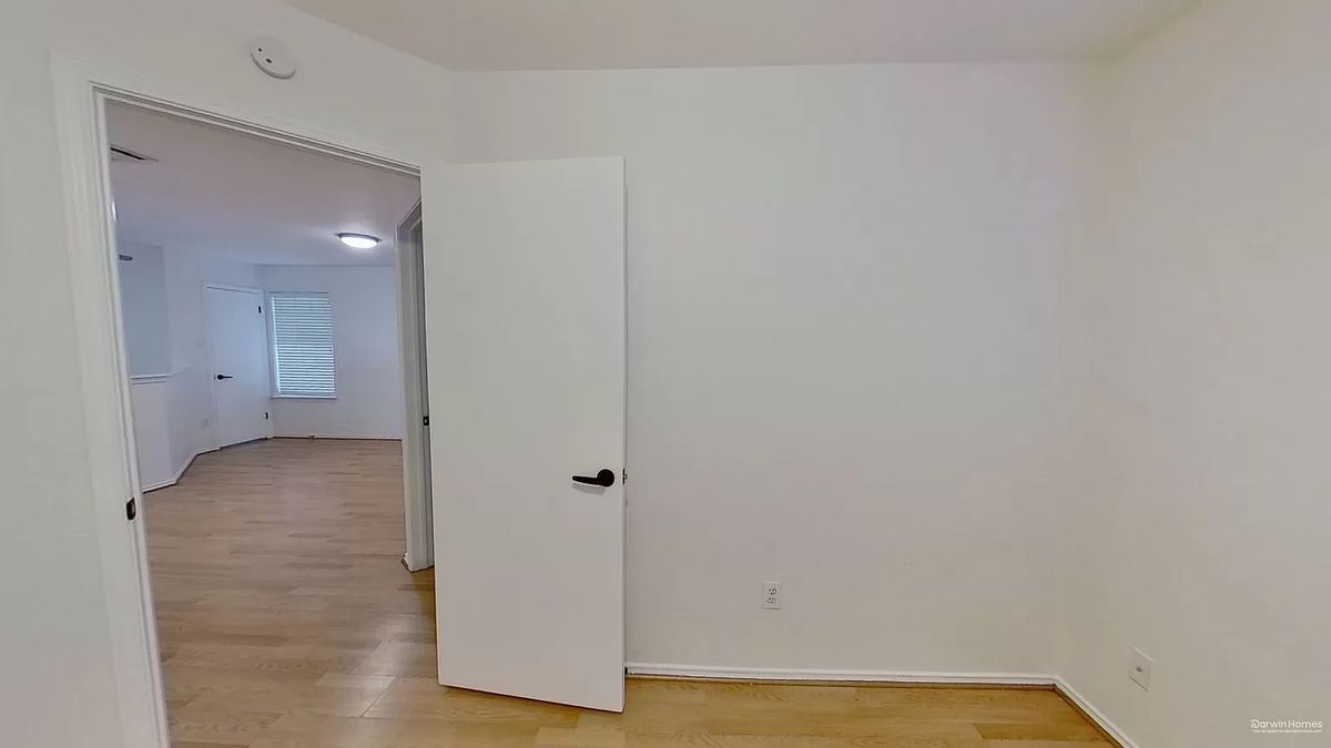 Building Photo - 14010 Conner Downs Dr