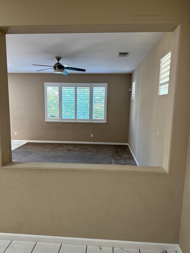 Building Photo - 1709 Carswell Ln