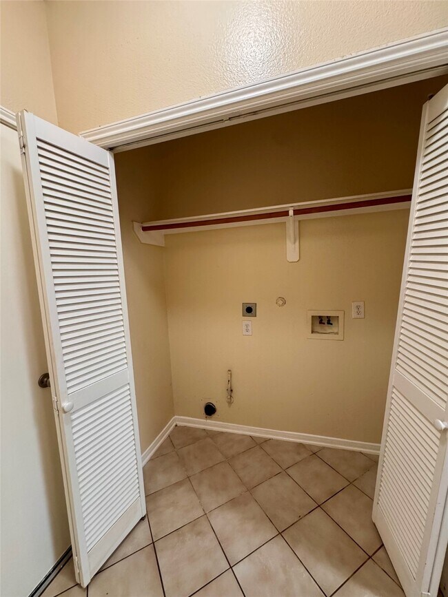 Building Photo - 12206 Beacon Tree Ct