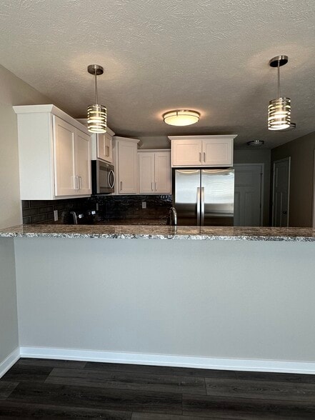 Kitchen - 8230 Ventura Pl