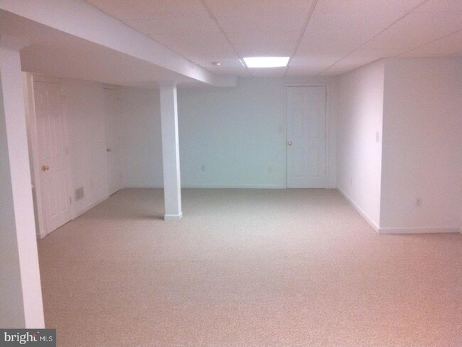 Building Photo - 173 Gleneagles Ct