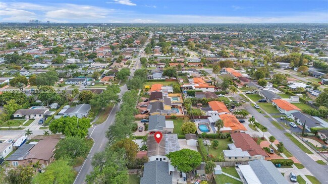 Building Photo - 2900 SW 92nd Ave