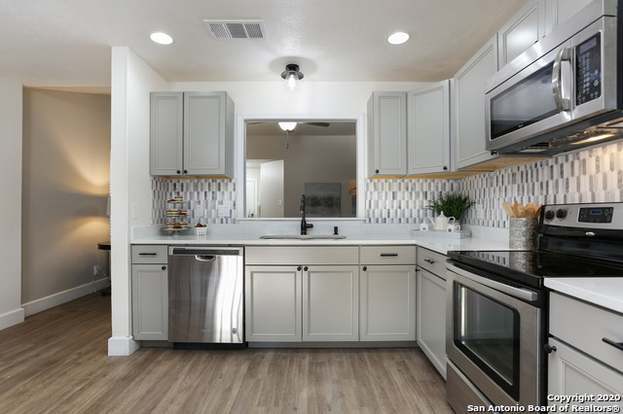Building Photo - 13903 Cedar Canyon