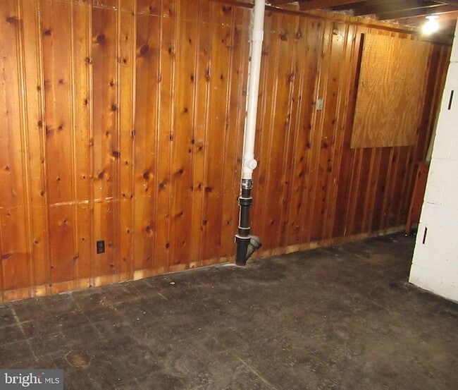 Building Photo - 110 W 34th St