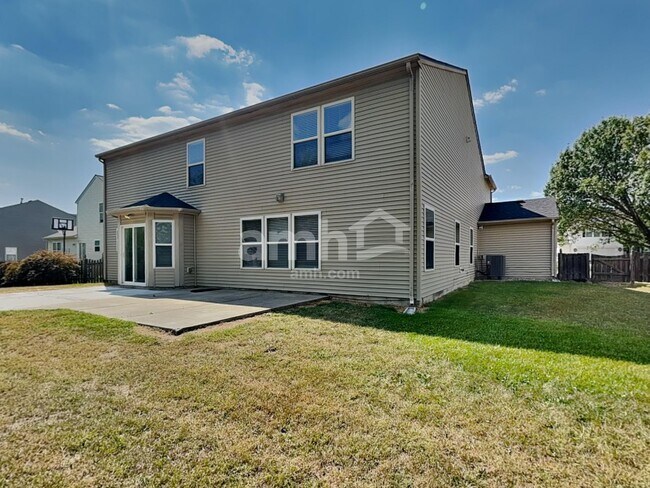 Building Photo - 1376 Blue Ridge Ln