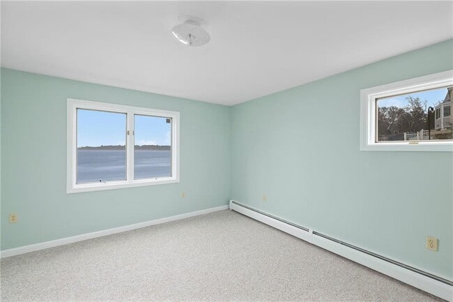 Building Photo - 79 Boyce Ave
