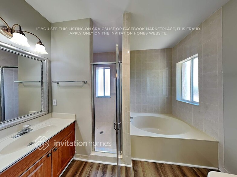 Building Photo - 13524 SW 124th Avenue Rd