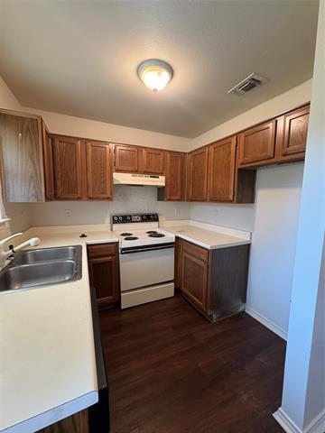Building Photo - 714 Hillcrest Ct