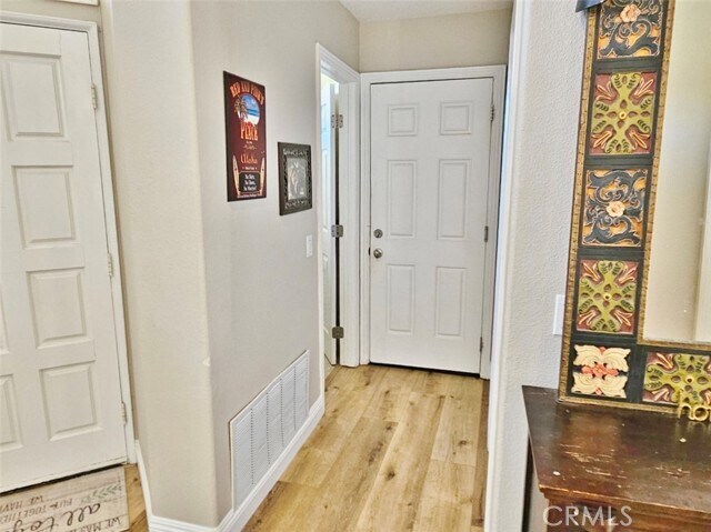 Building Photo - 1603 Calle Las Casas