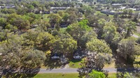 Building Photo - 403 NE 26th Ct
