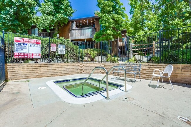 Building Photo - 2157 Arnold Way