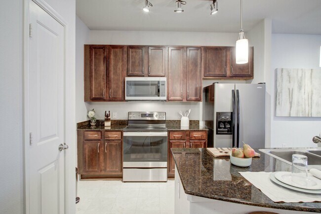 Primary Photo - Chic 1-Bed Retreat | 1 Month Free!