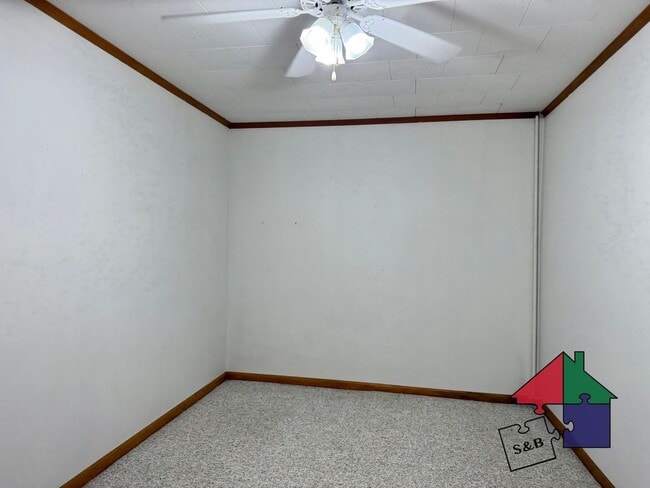 Building Photo - Stunning 2 Bedroom Home in Northfield!
