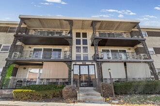 Building Photo - 917 S 8th Ave