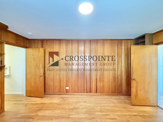 Building Photo - Charming 3 Bedroom, 2 Bathroom Home!