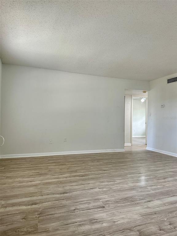 Building Photo - 203 Pine Tulip Ct