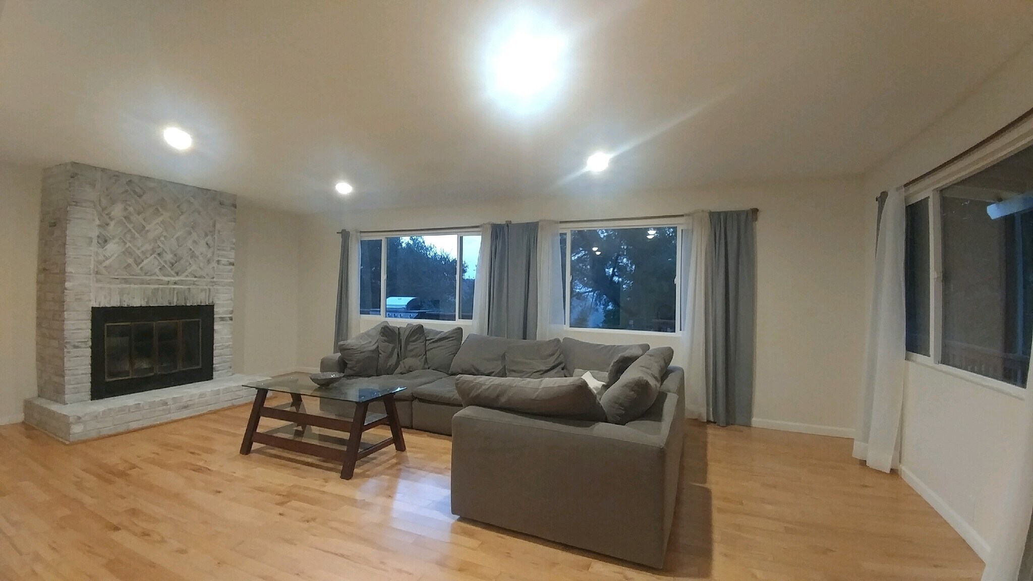 Building Photo - 1600 Henry Ridge Mtwy