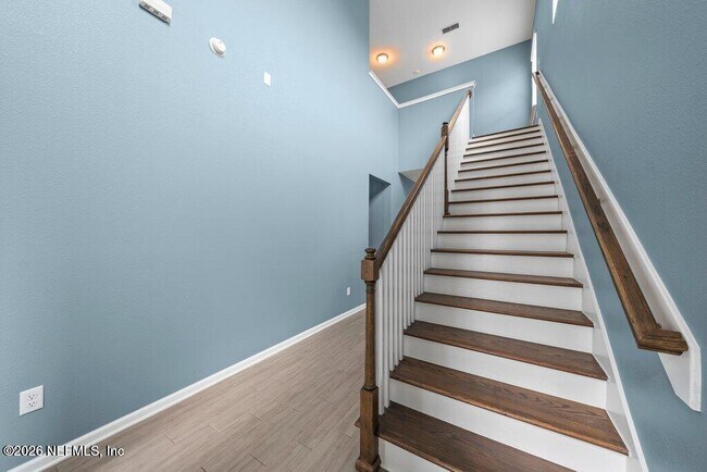 Building Photo - 200 Starnberg Ct