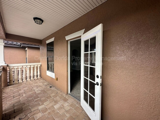 Building Photo - 1213 La Fortuna Blvd