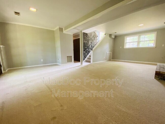 Building Photo - 12202 McClain St