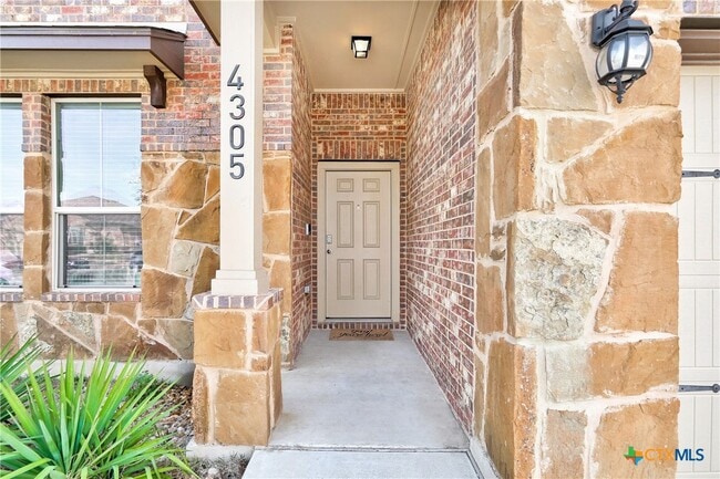 Building Photo - 4305 Abergavenny Dr