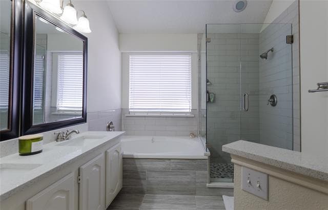 Building Photo - 18532 Shadow Ridge Dr